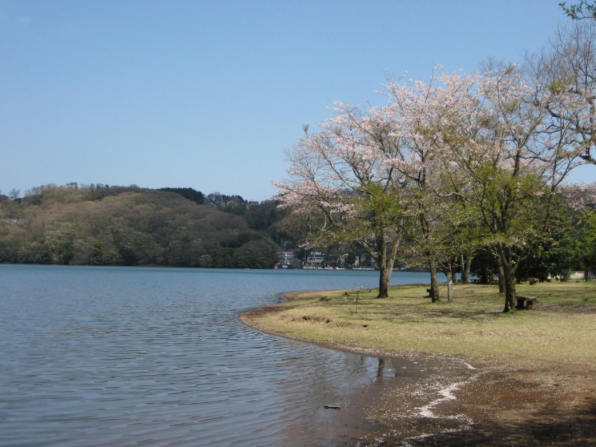 Izu Ippeki Lake Lakeside Terrace Ito  Bagian luar foto